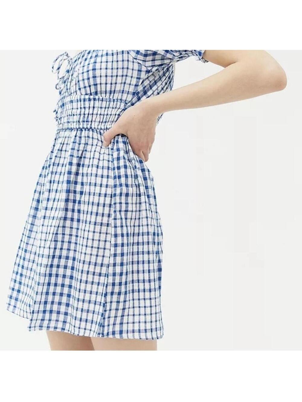 Urban Outfitters pixie milkmaid gingham babydoll dress with puff sleeves. Size M